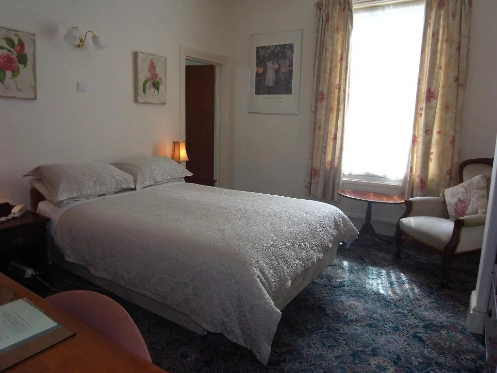 Hylands Hotel Nottingham 3*,